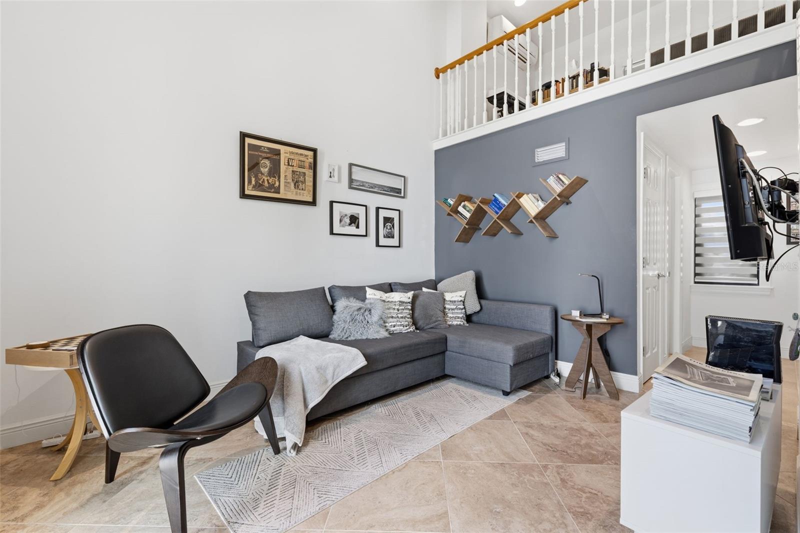 ISLAND HOMES - Residential