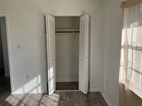 Tiny photo for 5701 SE 2nd Place, Ocala, FL 34480 (MLS # G5106019)