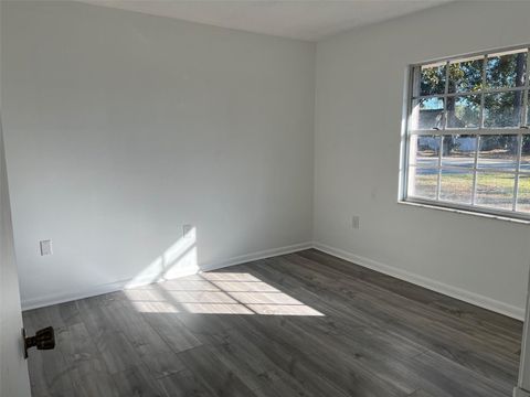 Tiny photo for 5701 SE 2nd Place, Ocala, FL 34480 (MLS # G5106019)