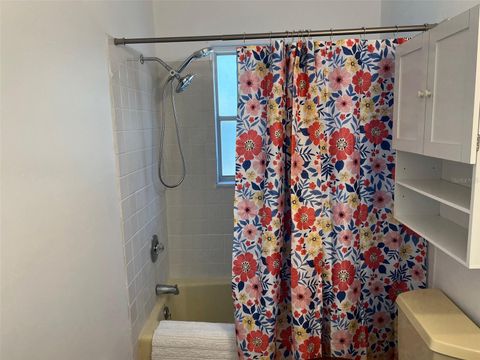 Tiny photo for 5701 SE 2nd Place, Ocala, FL 34480 (MLS # G5106019)