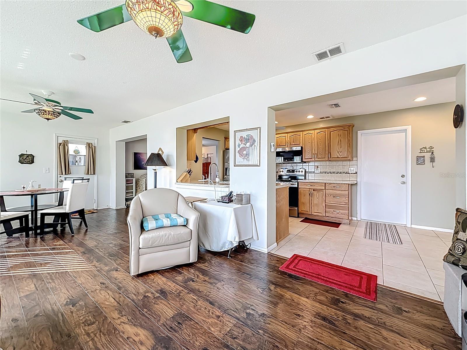 MAINLANDS OF TAMARAC BY THE GULF UNIT 4 CONDO - Residential