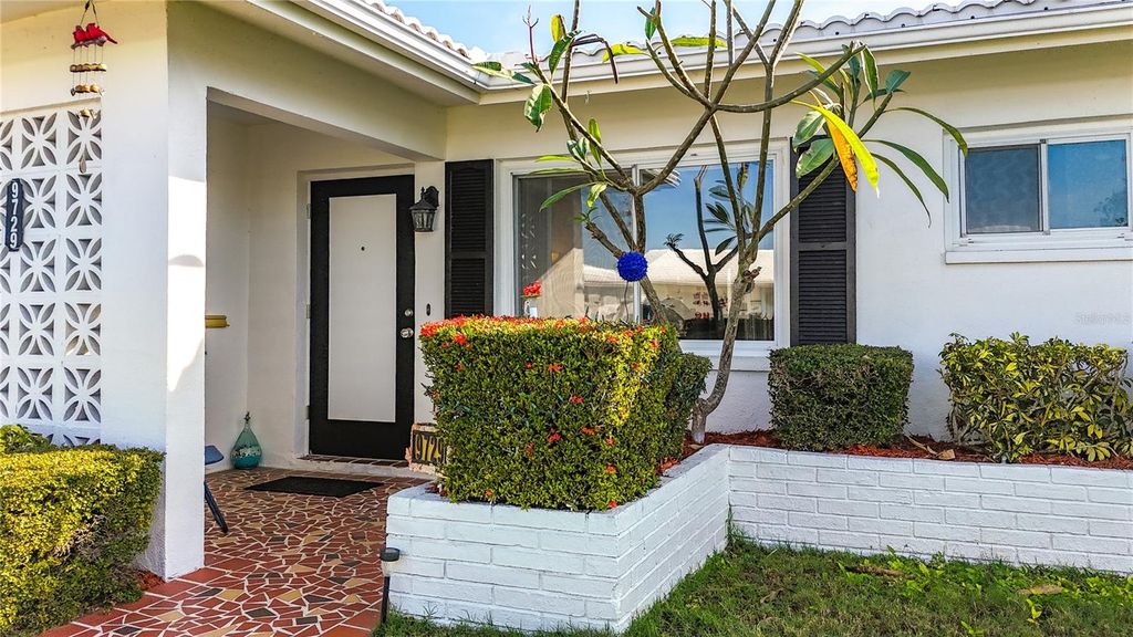 Photo of 9729 36th Way N #4, Pinellas Park, FL 33782 (MLS # TB8454536)