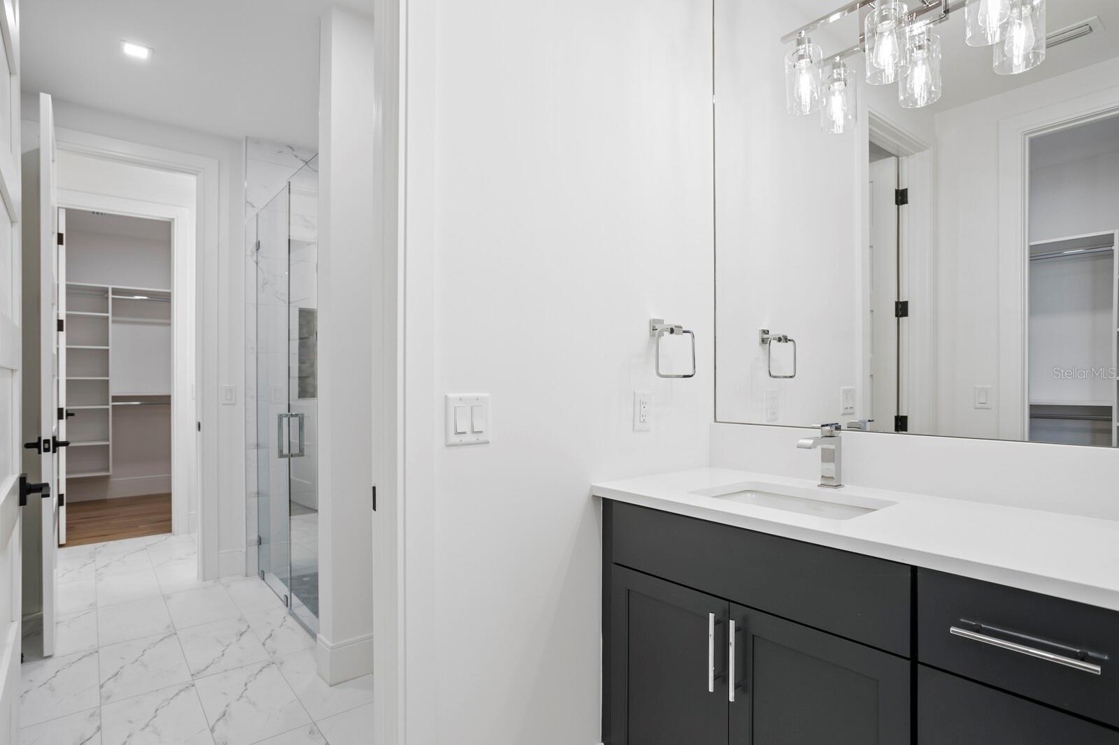 SUNSET PARK - Residential