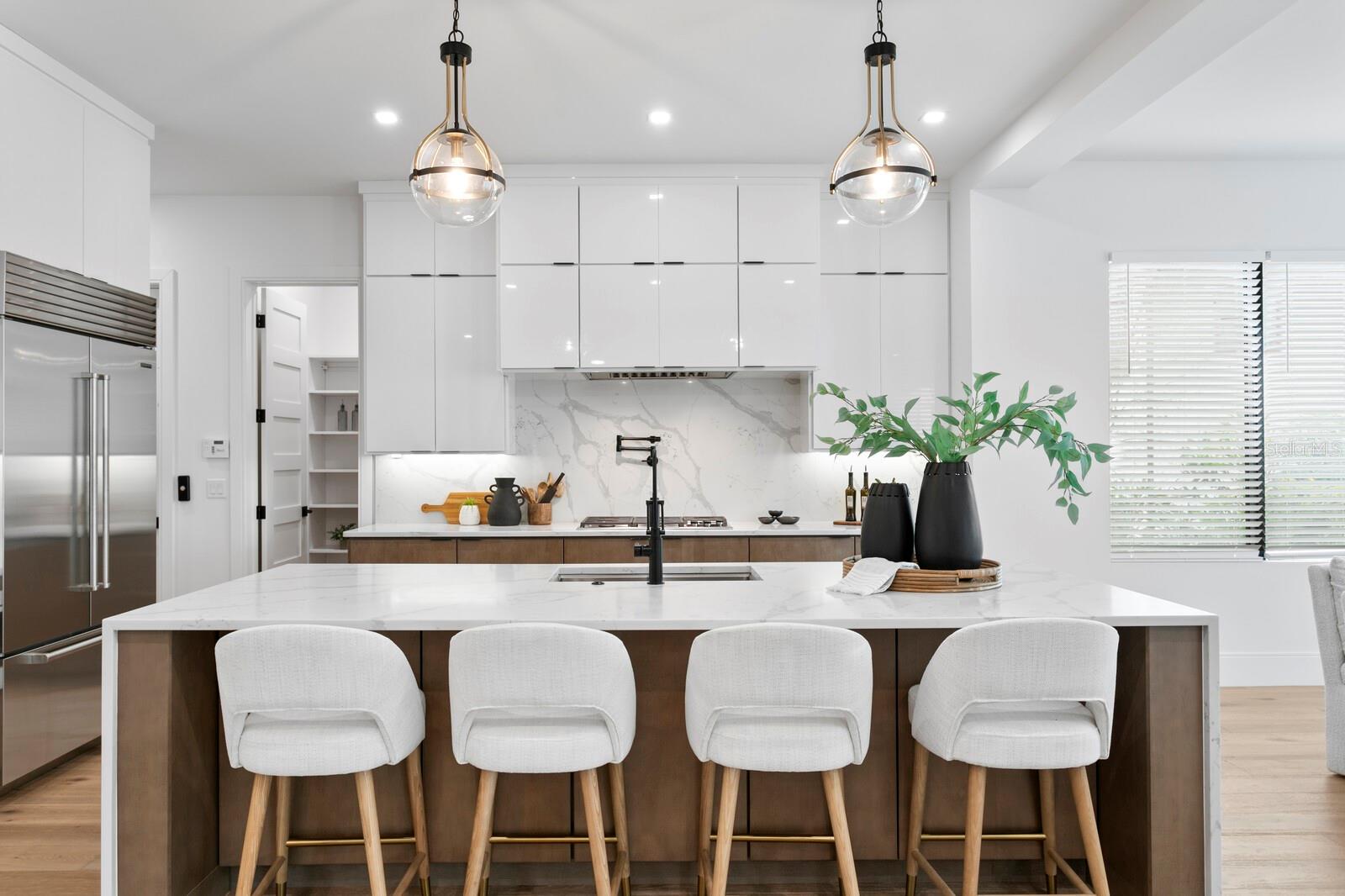 SUNSET PARK - Residential