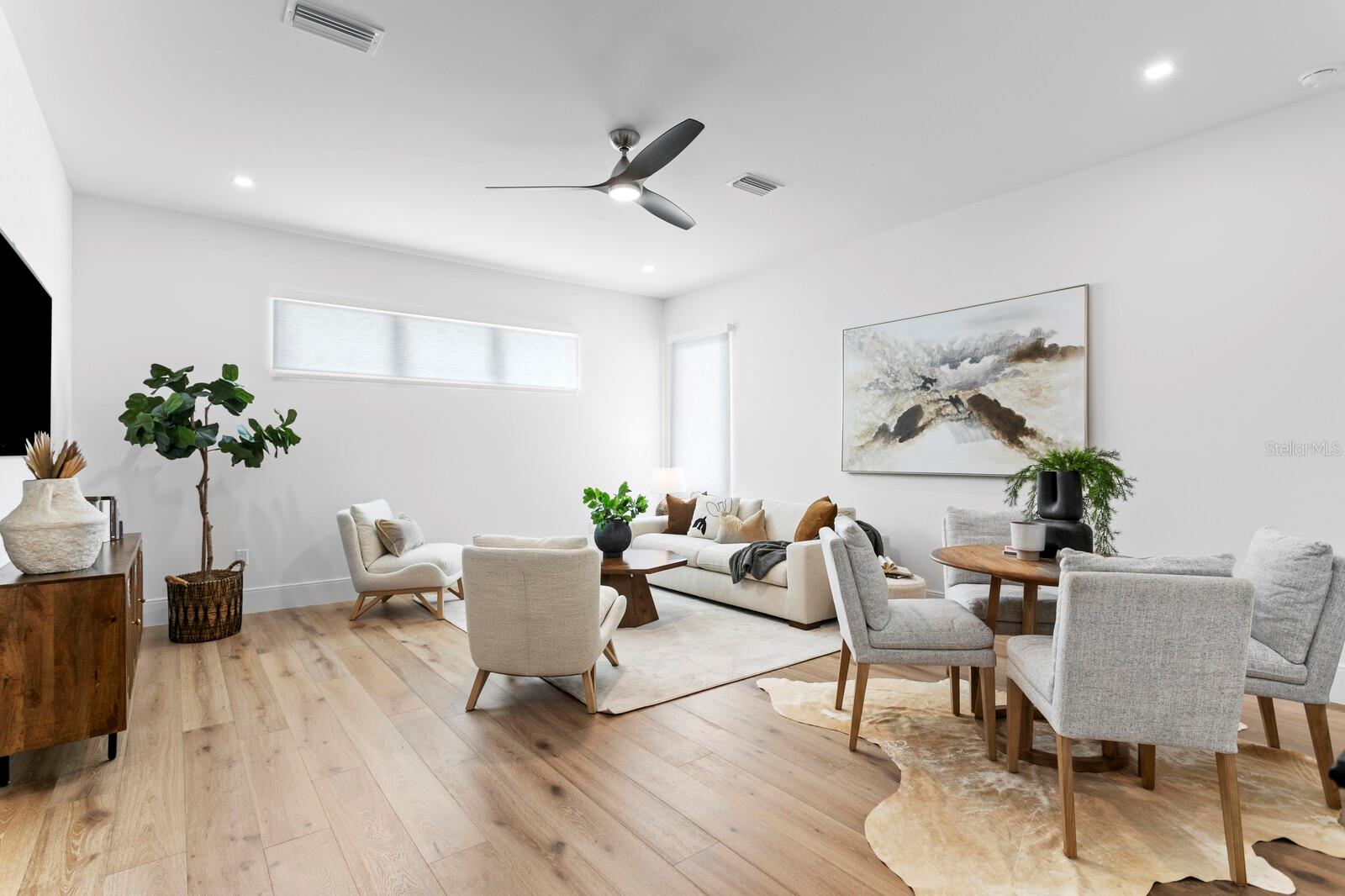 SUNSET PARK - Residential