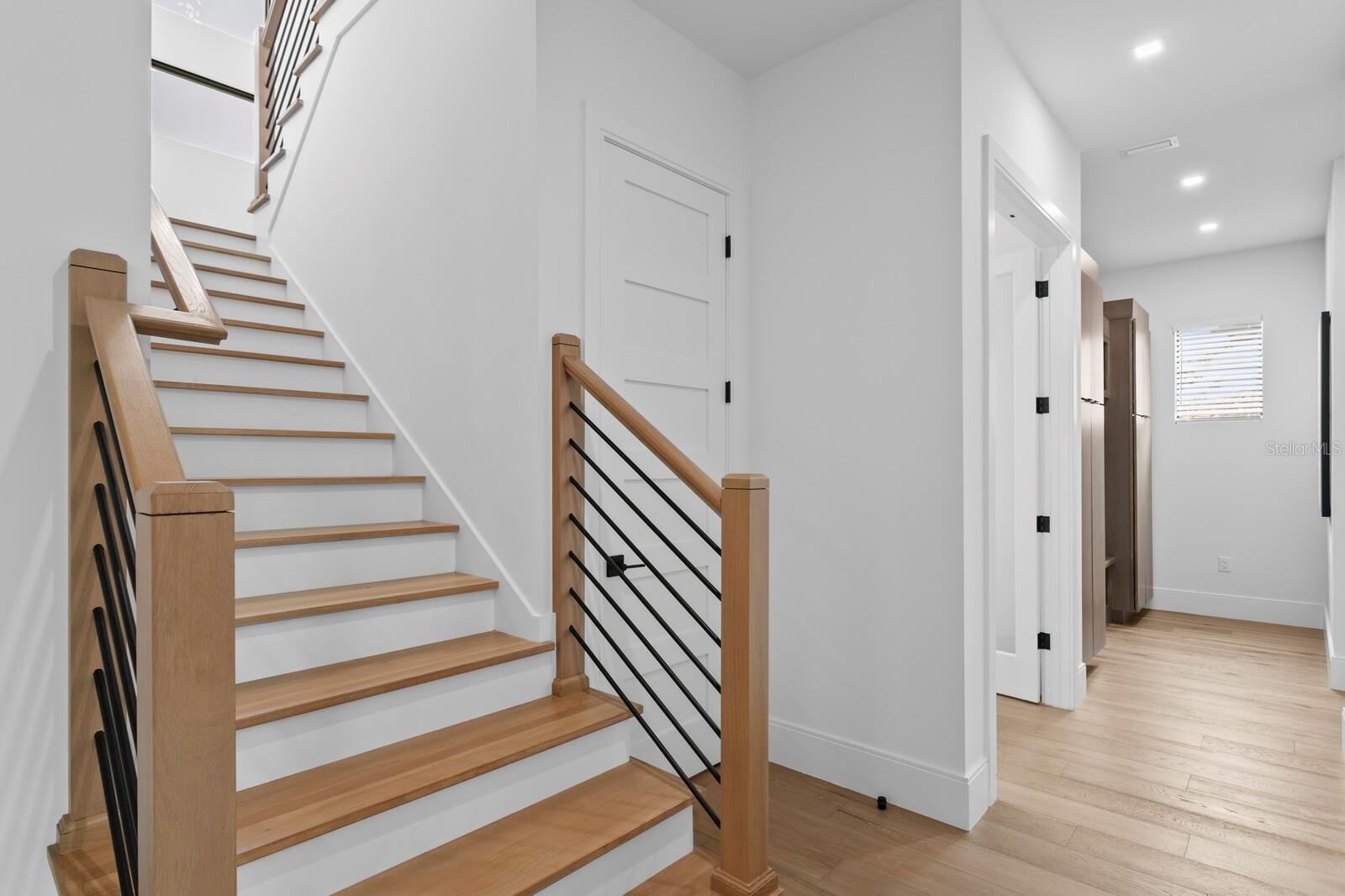 SUNSET PARK - Residential