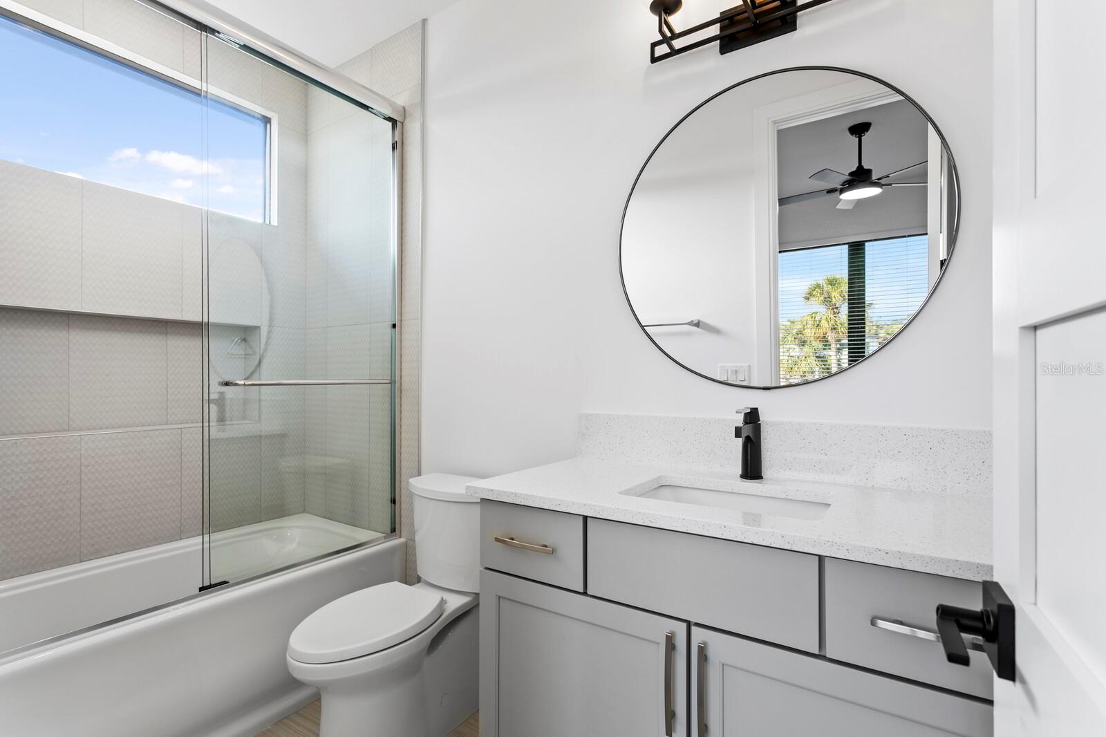 SUNSET PARK - Residential