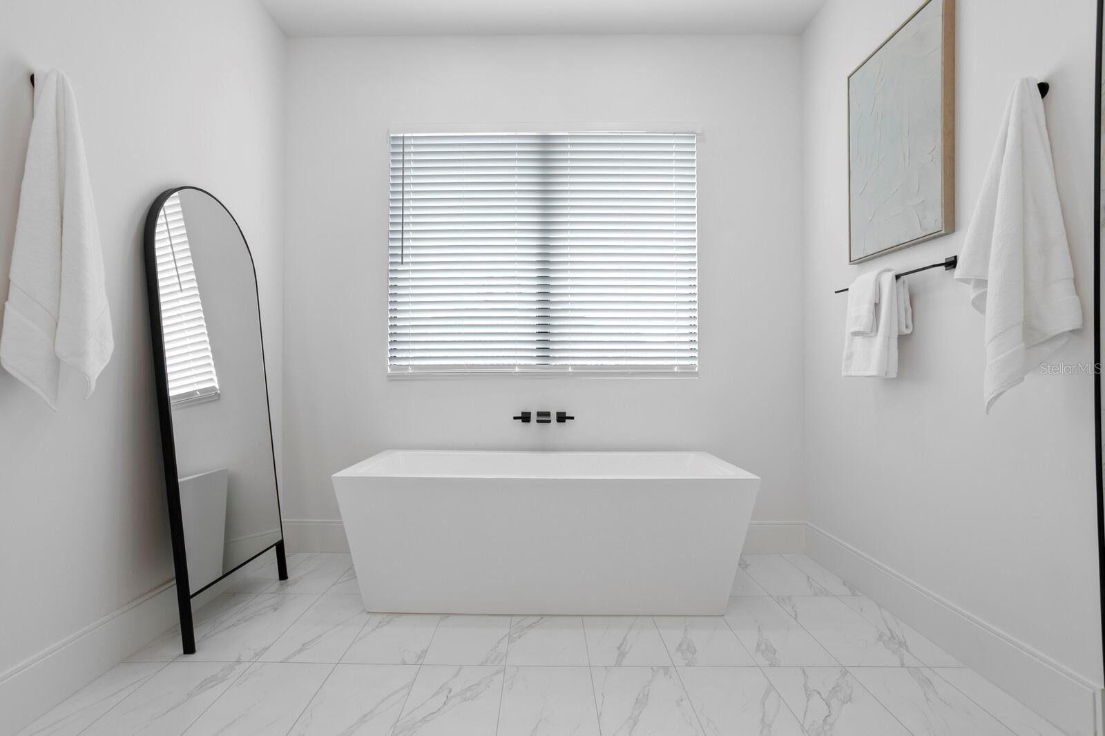 SUNSET PARK - Residential