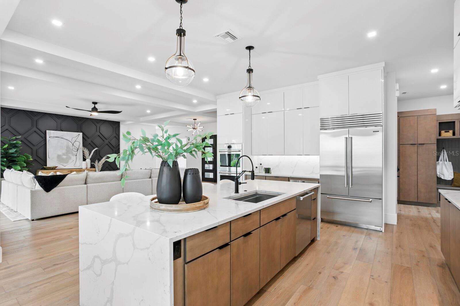 SUNSET PARK - Residential