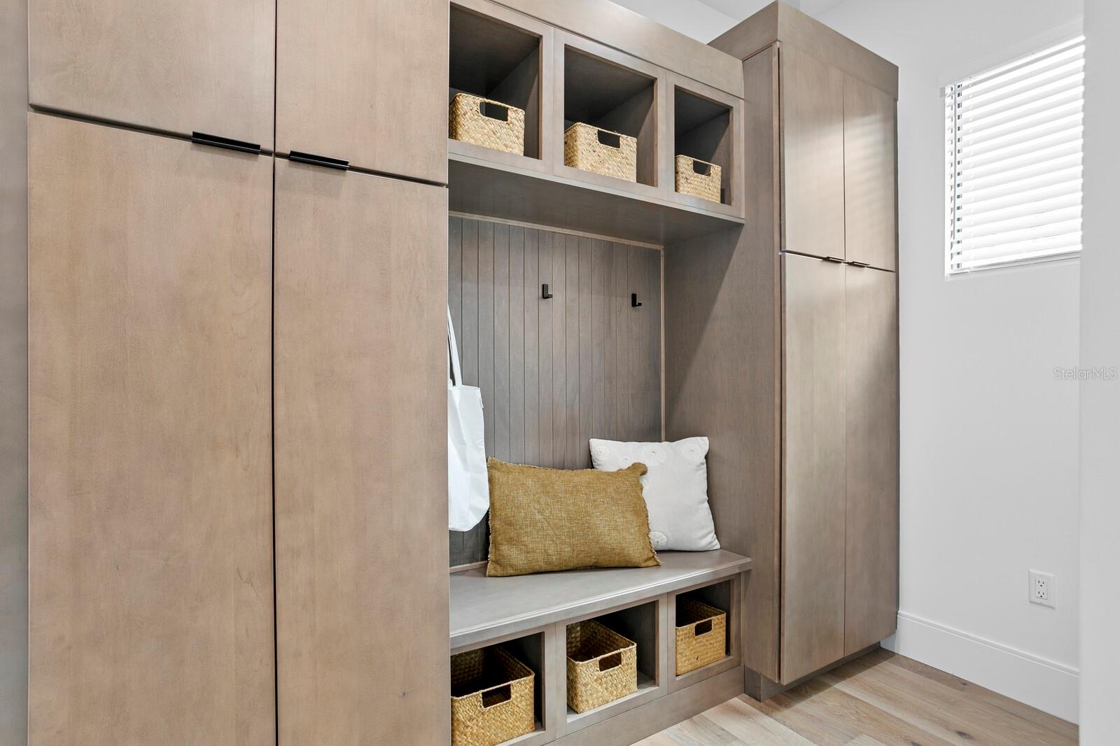 SUNSET PARK - Residential