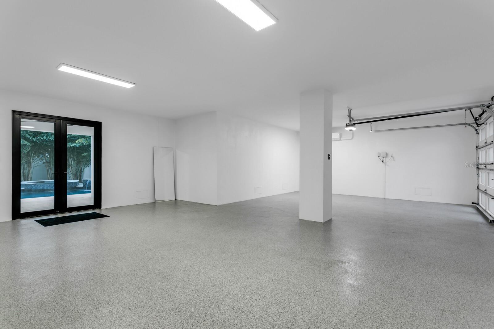 SUNSET PARK - Residential