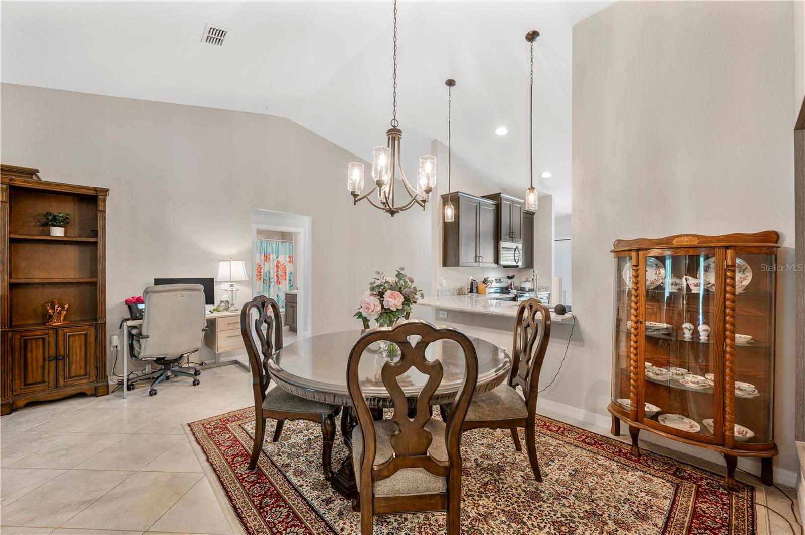 CREEKS XING EAST - Residential