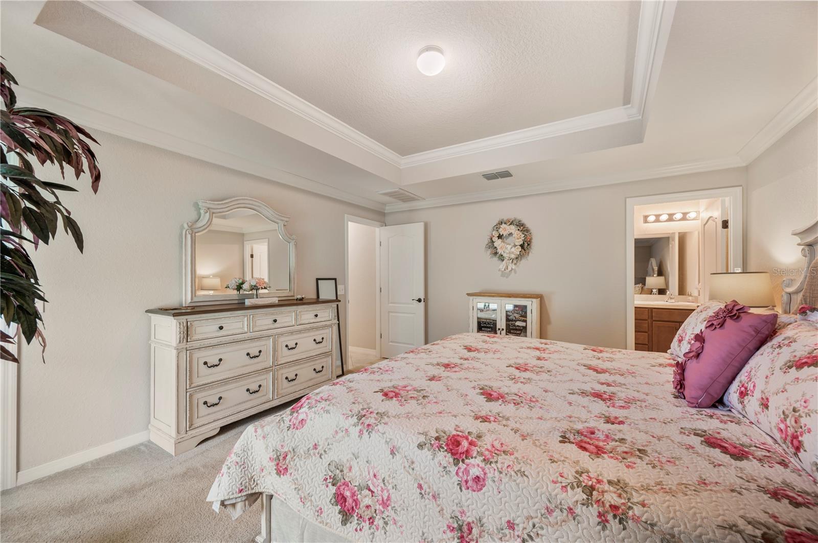 CREEKS XING EAST - Residential