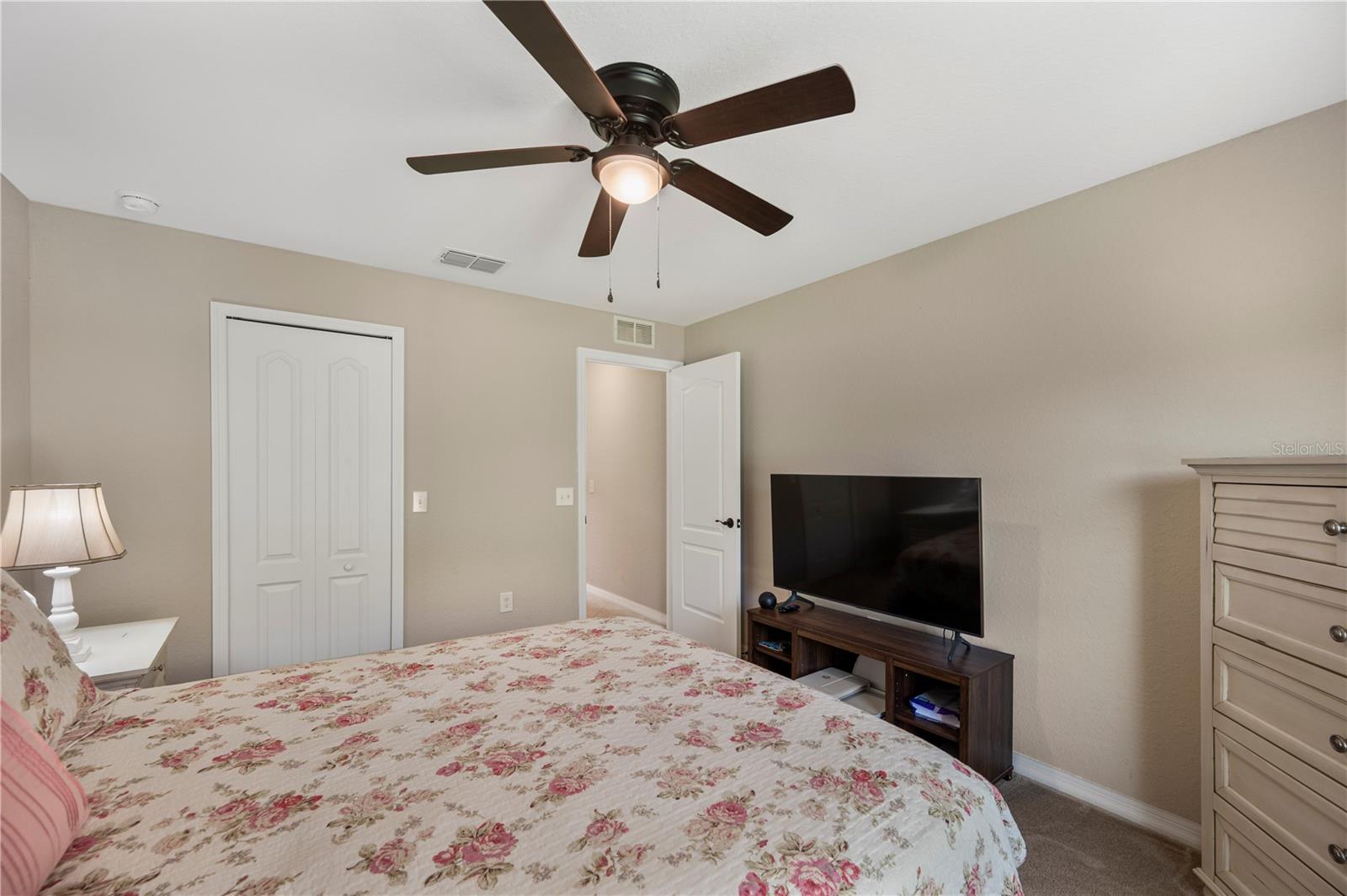 CREEKS XING EAST - Residential