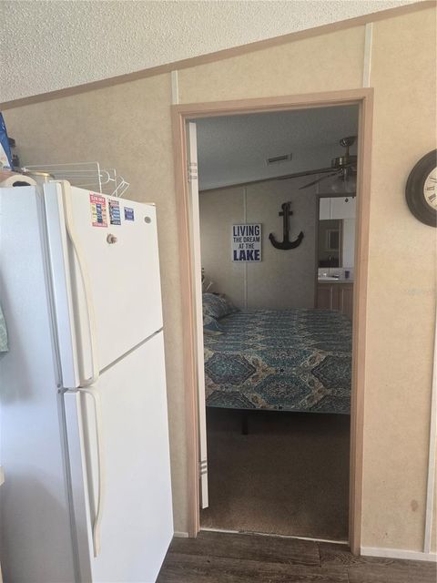 listing image 42