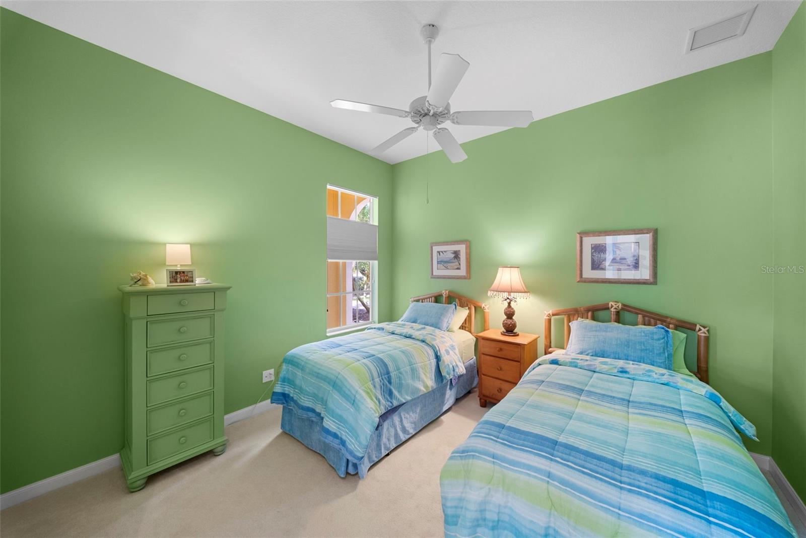 VILLAGEWALK - Residential