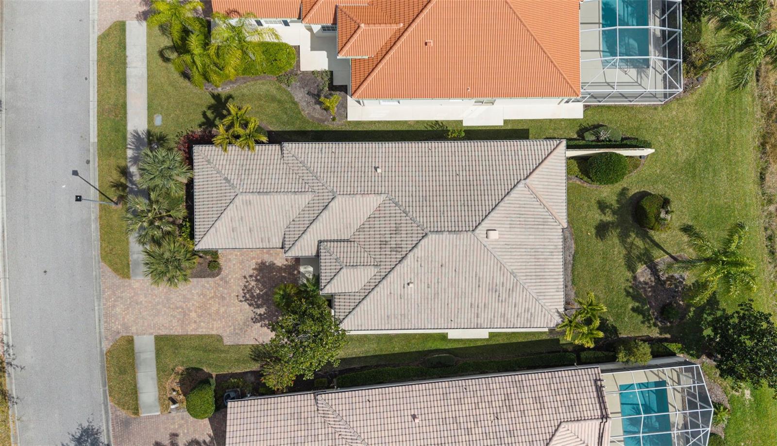 VILLAGEWALK - Residential