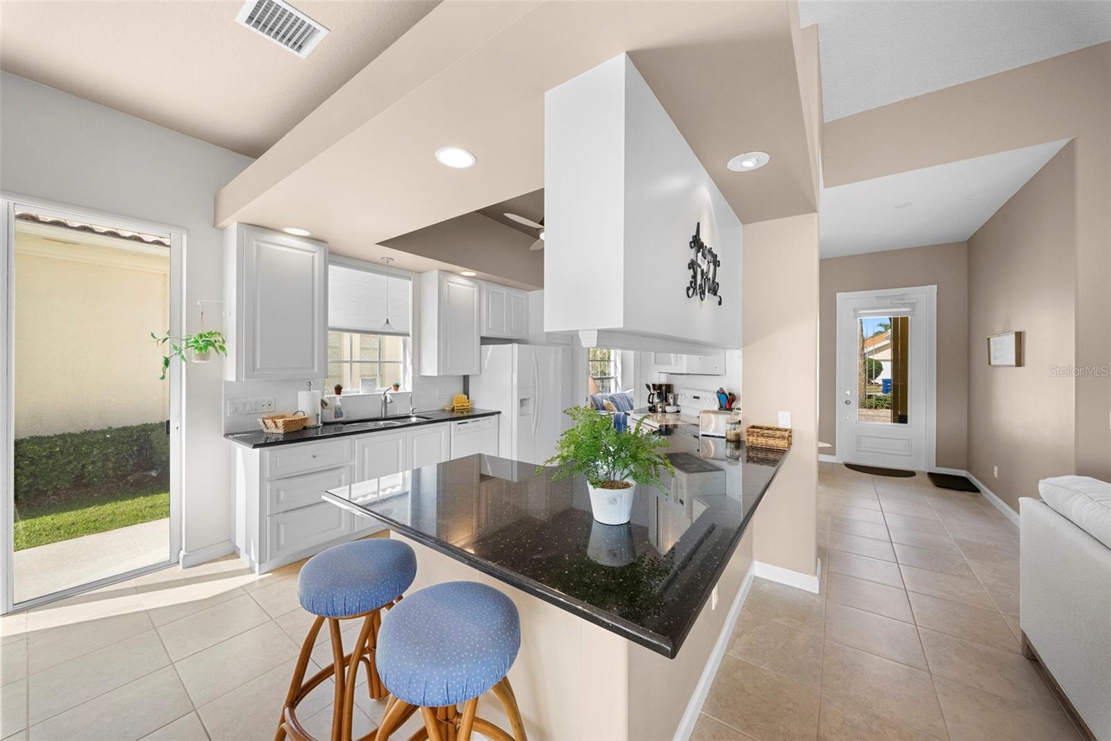 VILLAGEWALK - Residential