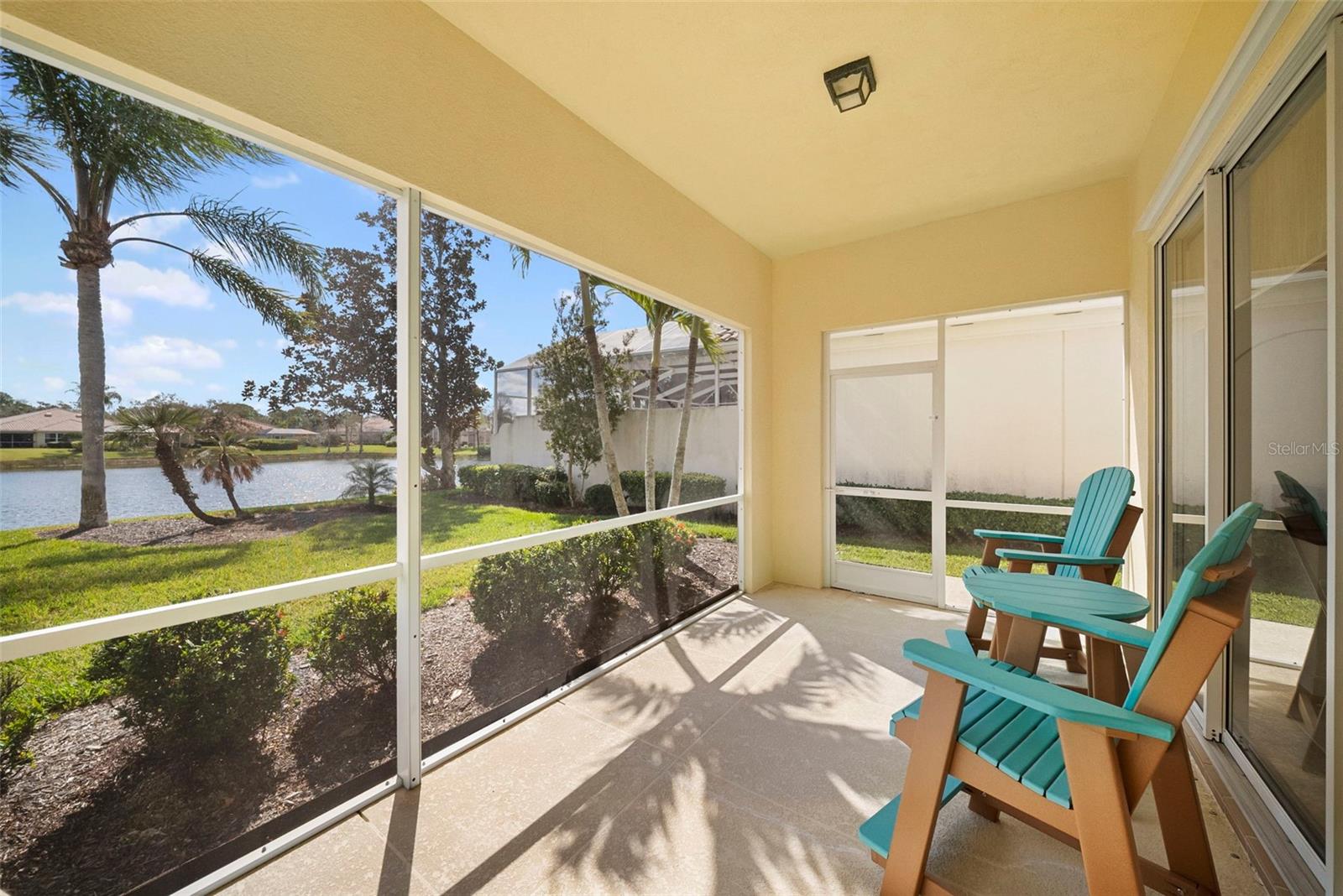 VILLAGEWALK - Residential