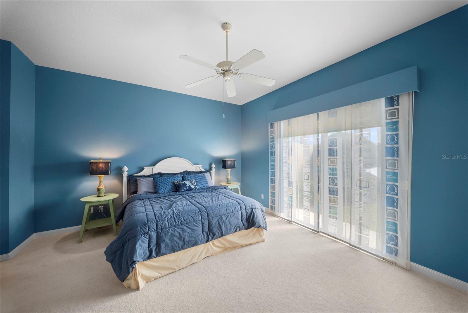 VILLAGEWALK - Residential