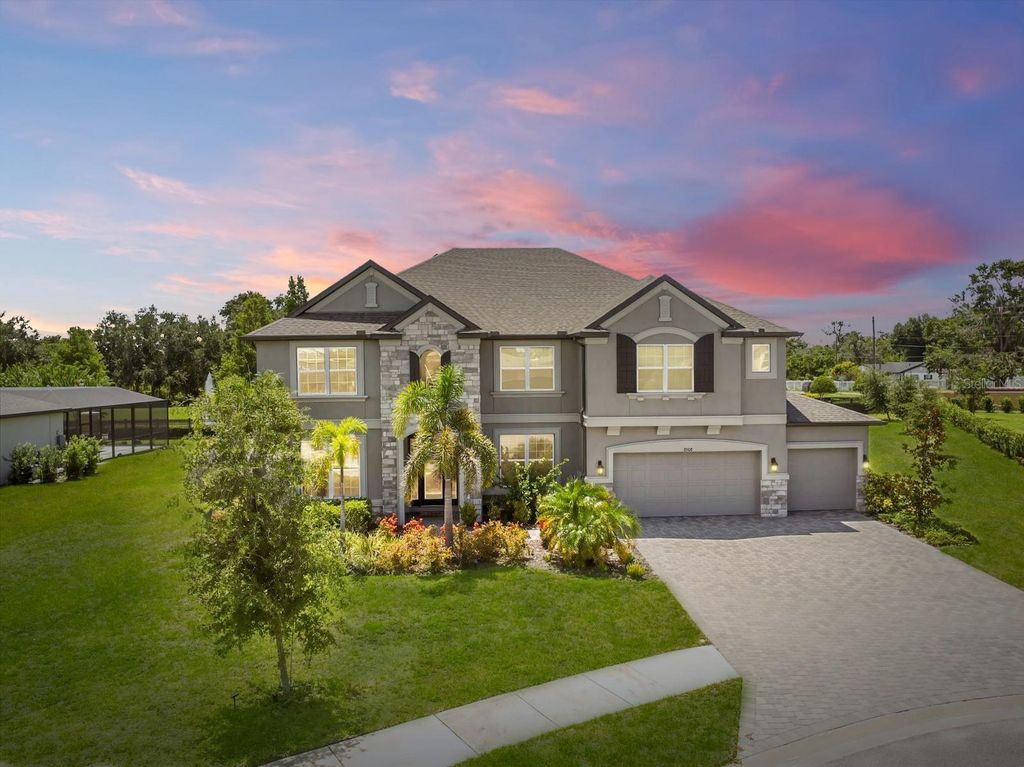 Photo of 9508 Pyrenees Place, Seffner, FL 33584 (MLS # TB8429246)