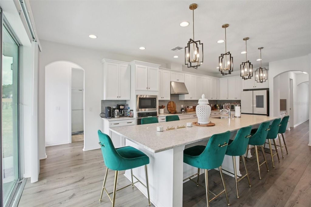 Photo of 9508 Pyrenees Place, Seffner, FL 33584 (MLS # TB8429246)