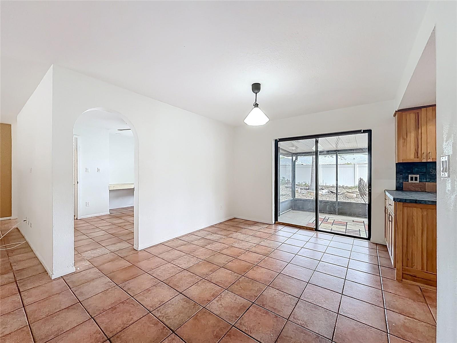 HOWELL BRANCH WOODS - Residential