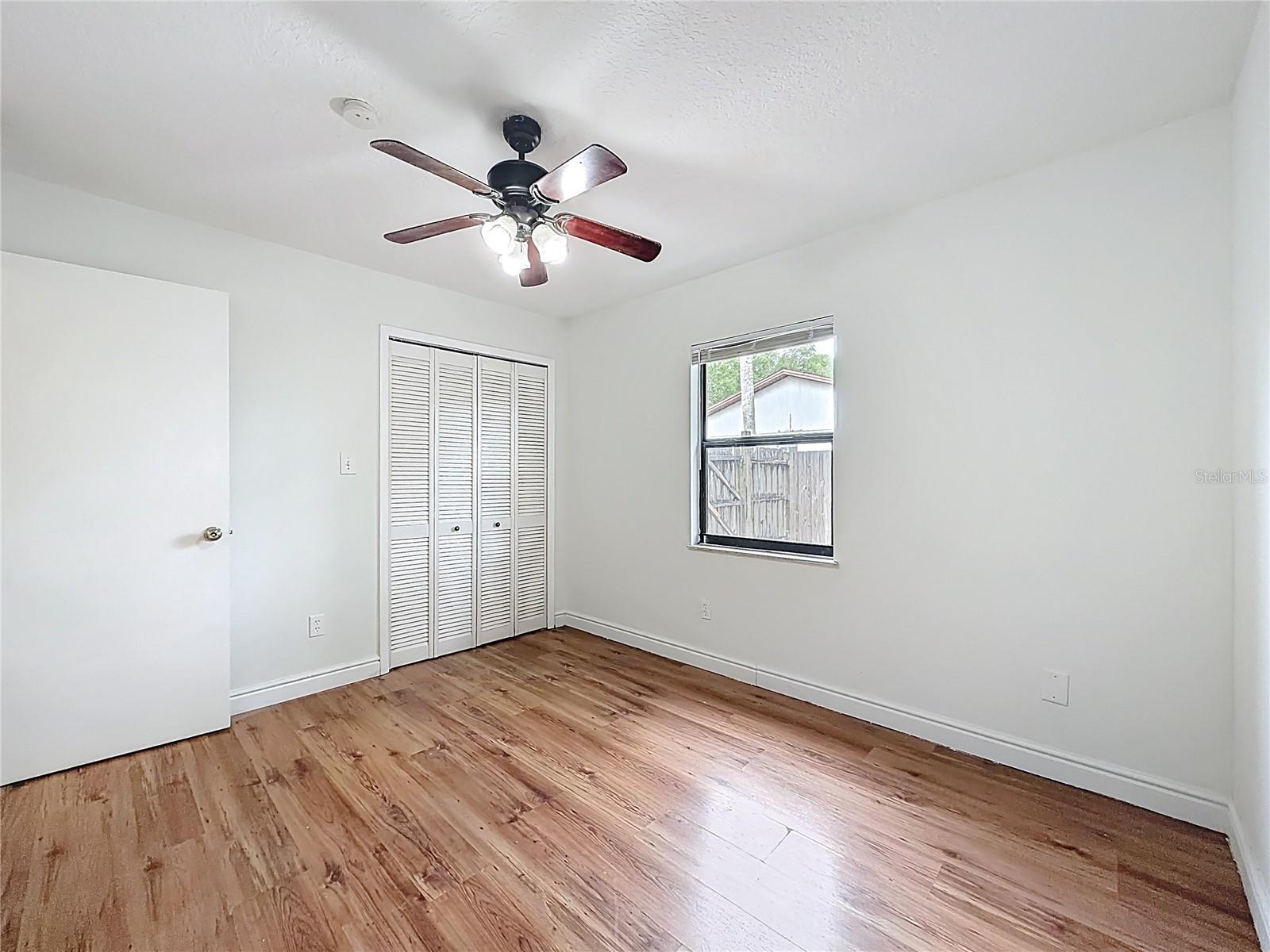 HOWELL BRANCH WOODS - Residential