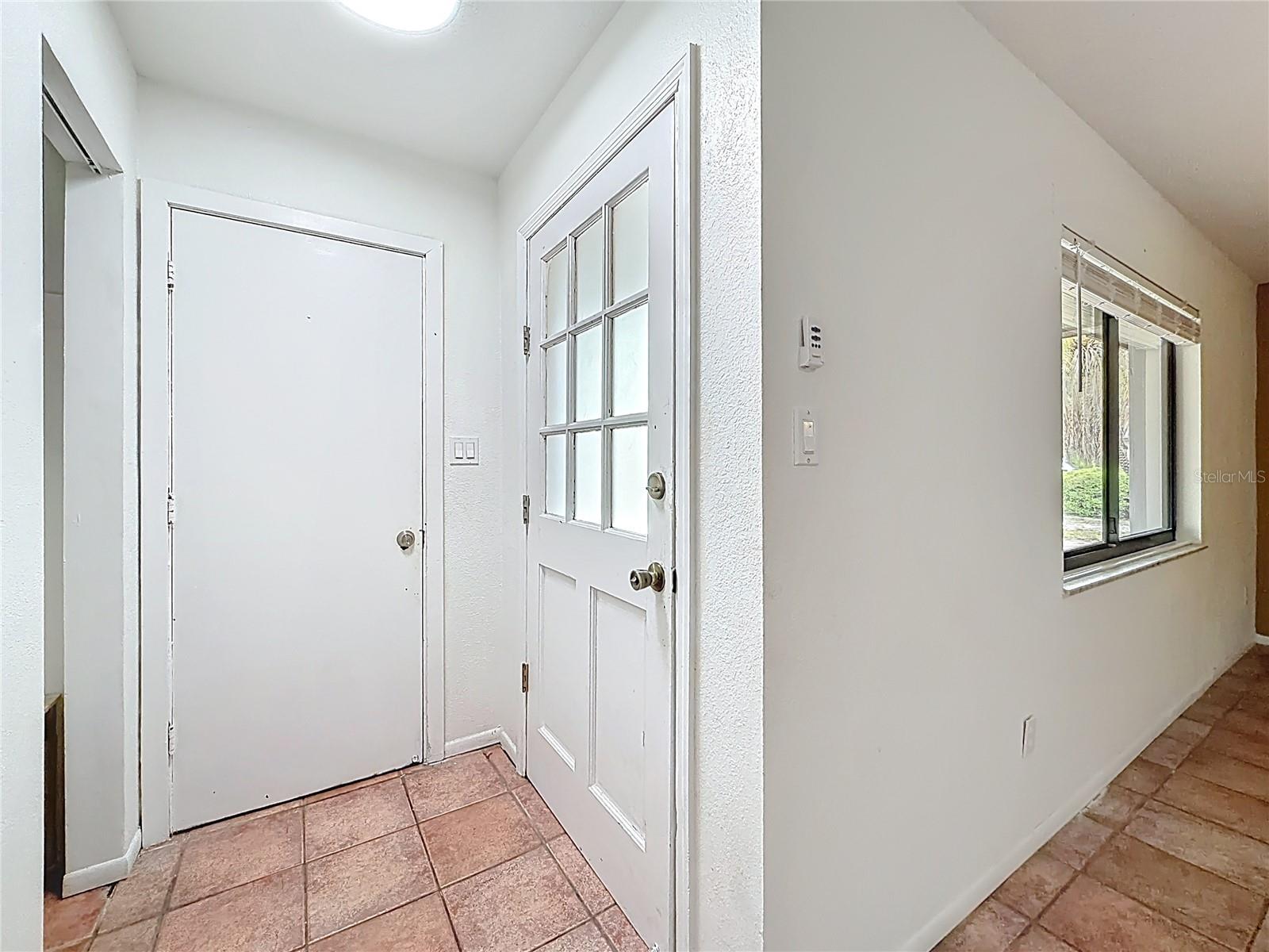 HOWELL BRANCH WOODS - Residential