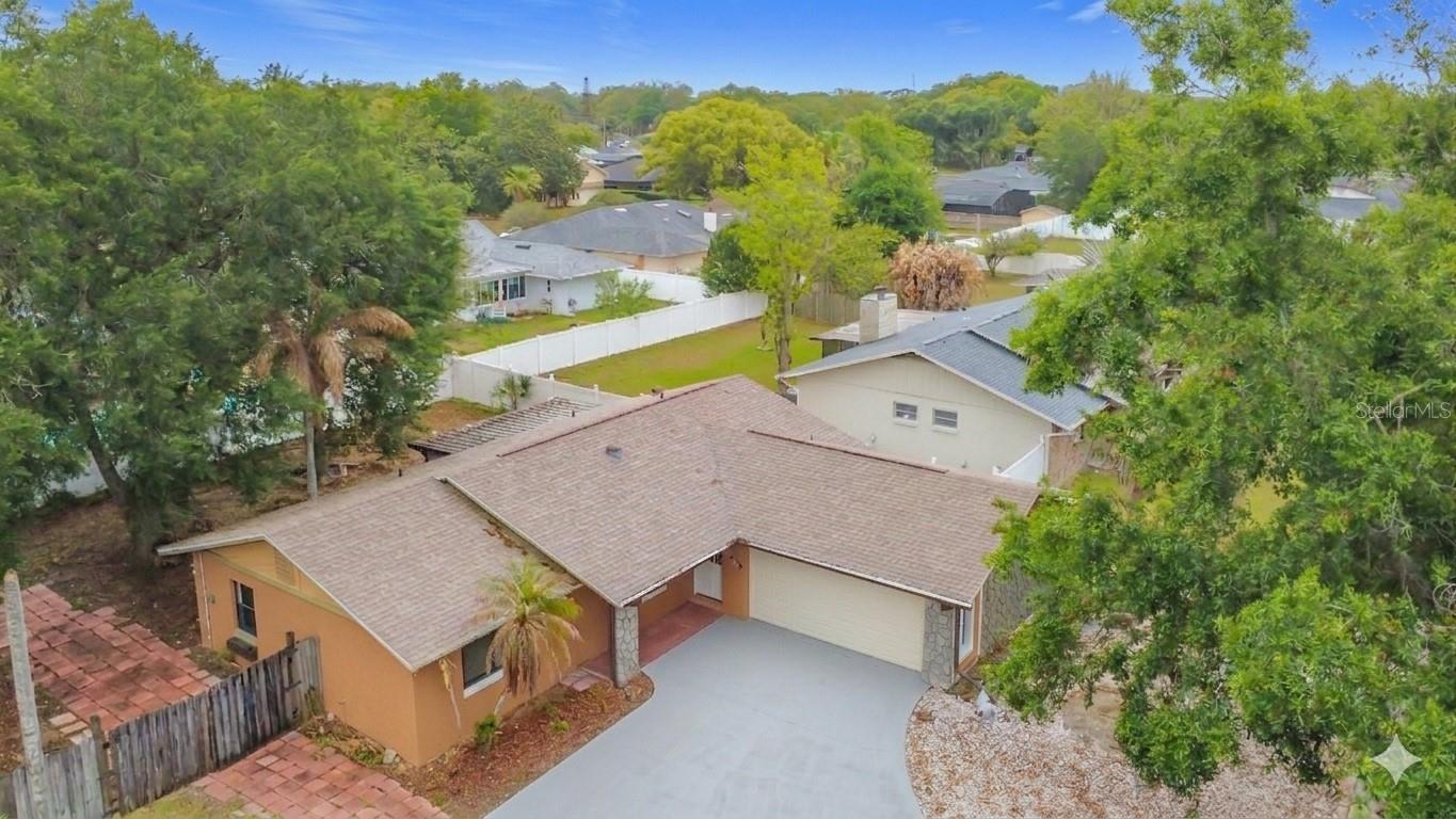 HOWELL BRANCH WOODS - Residential