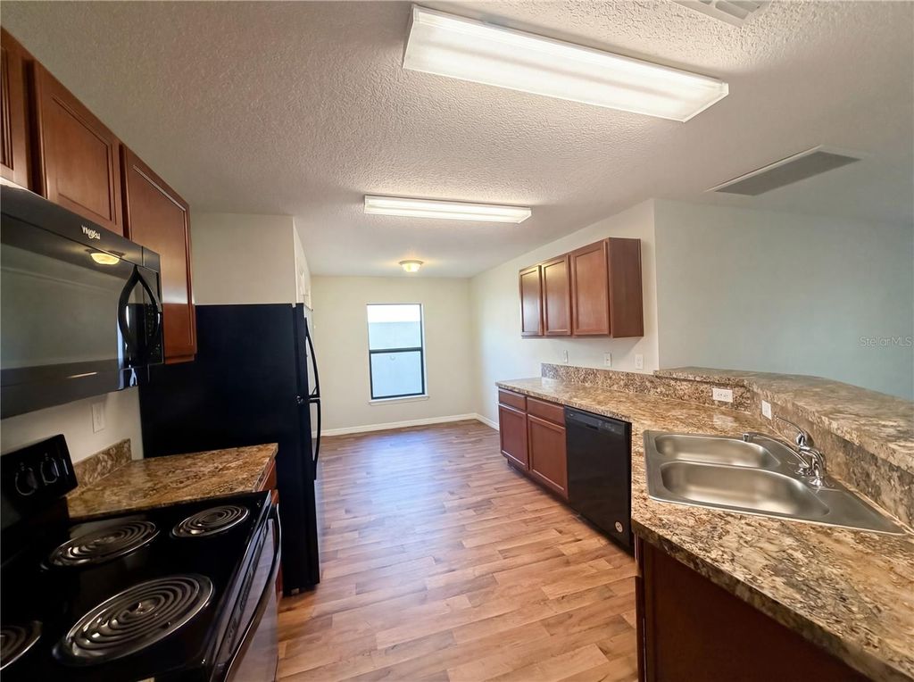 Photo of 2359 Bexley Drive, Tavares, FL 32778 (MLS # O6394969)