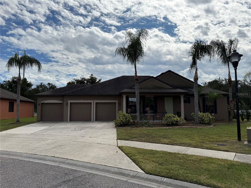 Welcome home to this spacious 4-bedroom, 3-bathroom family retreat in beautiful Kissimmee, FL! Set on a generous 0.35-acre lot. this single-family home offers the space and flexibility your family deserves.
The bright, open floor plan connects the living room. Dining area. And kitchen—perfect for family dinners. movie nights. and celebrations. The splitbedroom design ensures privacy for the primary suite. which includes a walk-in closet and relaxing en-suite bath.
With a 3-car garage. there's plenty of room for cars, bikes, and weekend projects. The large backyard offers endless possibilities—add a playground, build a pool, or simply enjoy Florida's sunshine.
For added peace of mind, this home includes a one-year HOME WARRANTY, ensuring confidence in your 
Ideally located near hospitals, top-rated schools, shopping, dining, and major attractions, this home delivers both comfort and convenience. Don't miss your chance to make lasting memories in one of Kissimmee's most welcoming neighborhoods!