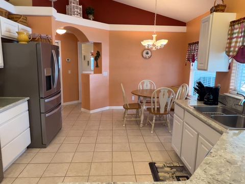A home in SAINT CLOUD