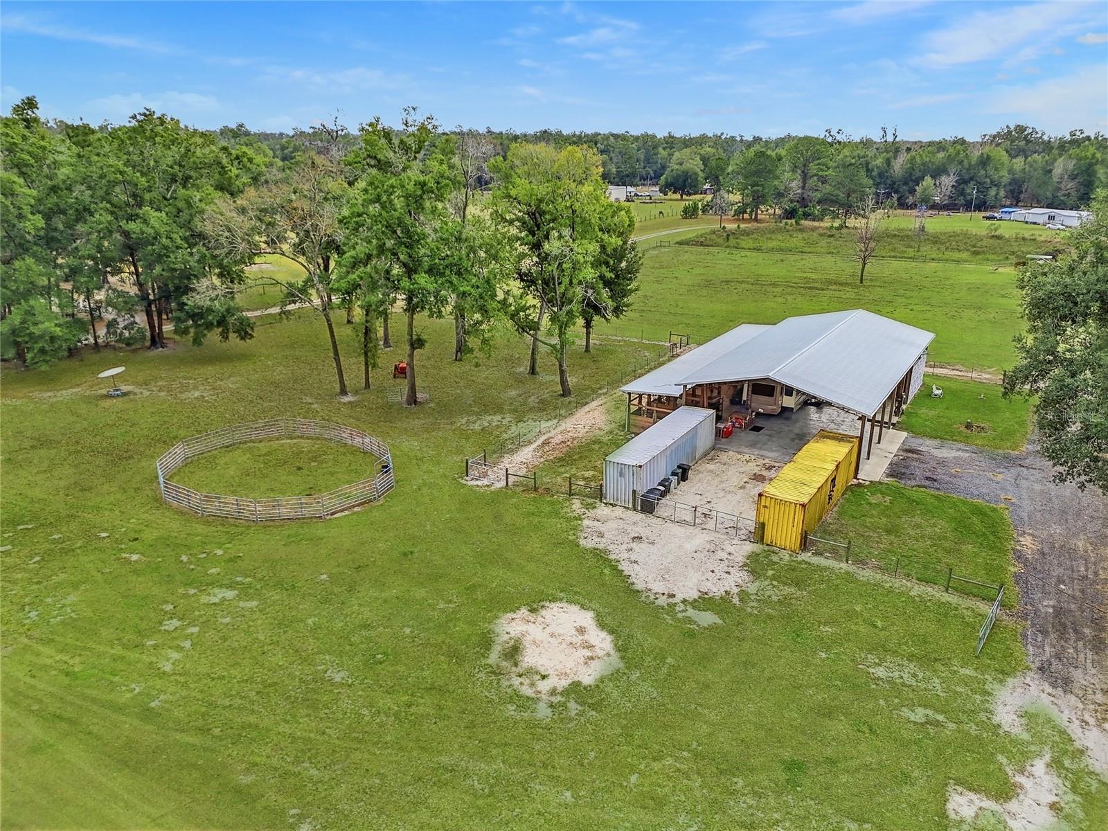 ICHETUCKNEE MEADOWS - Land