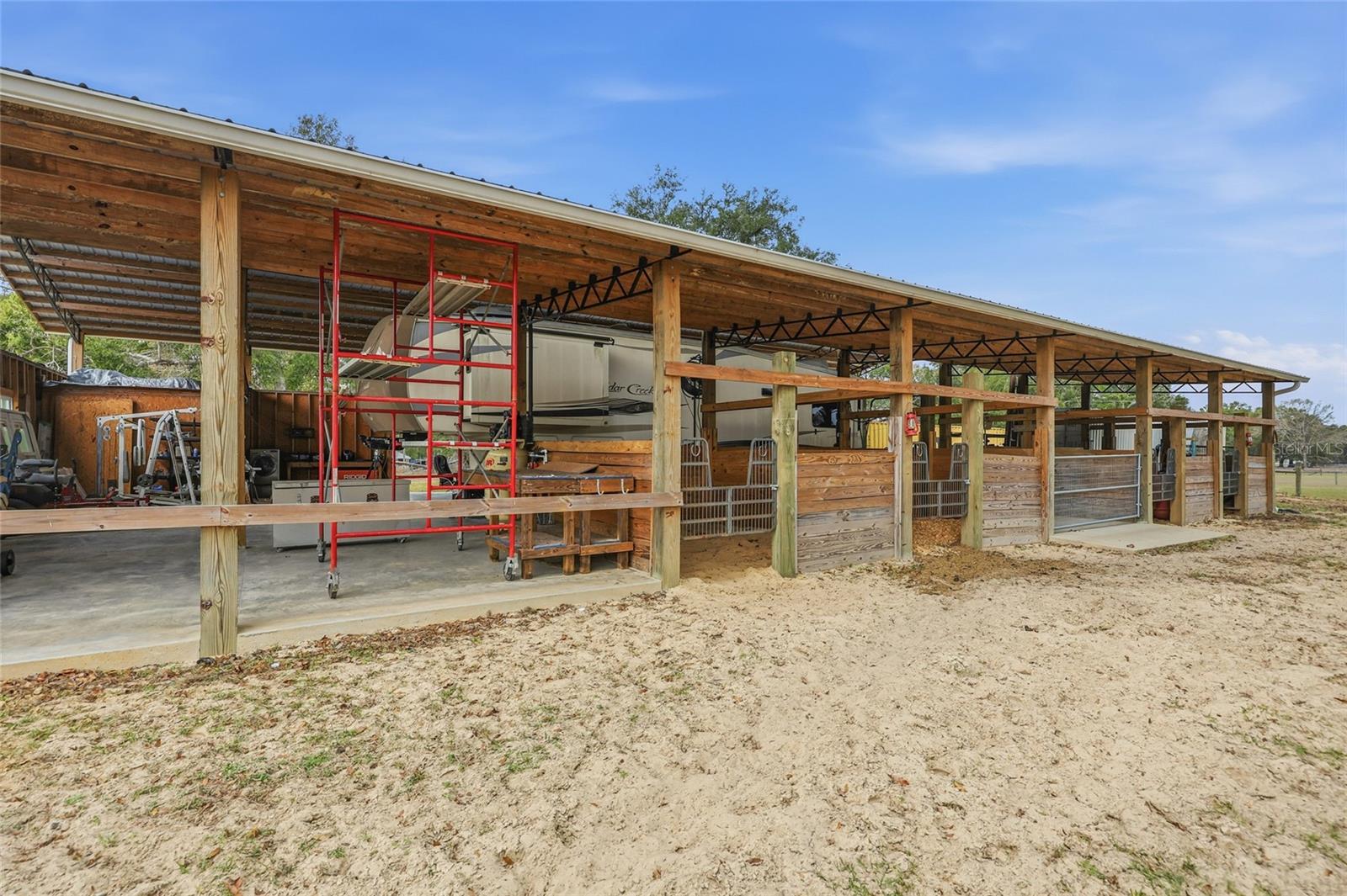 ICHETUCKNEE MEADOWS - Land