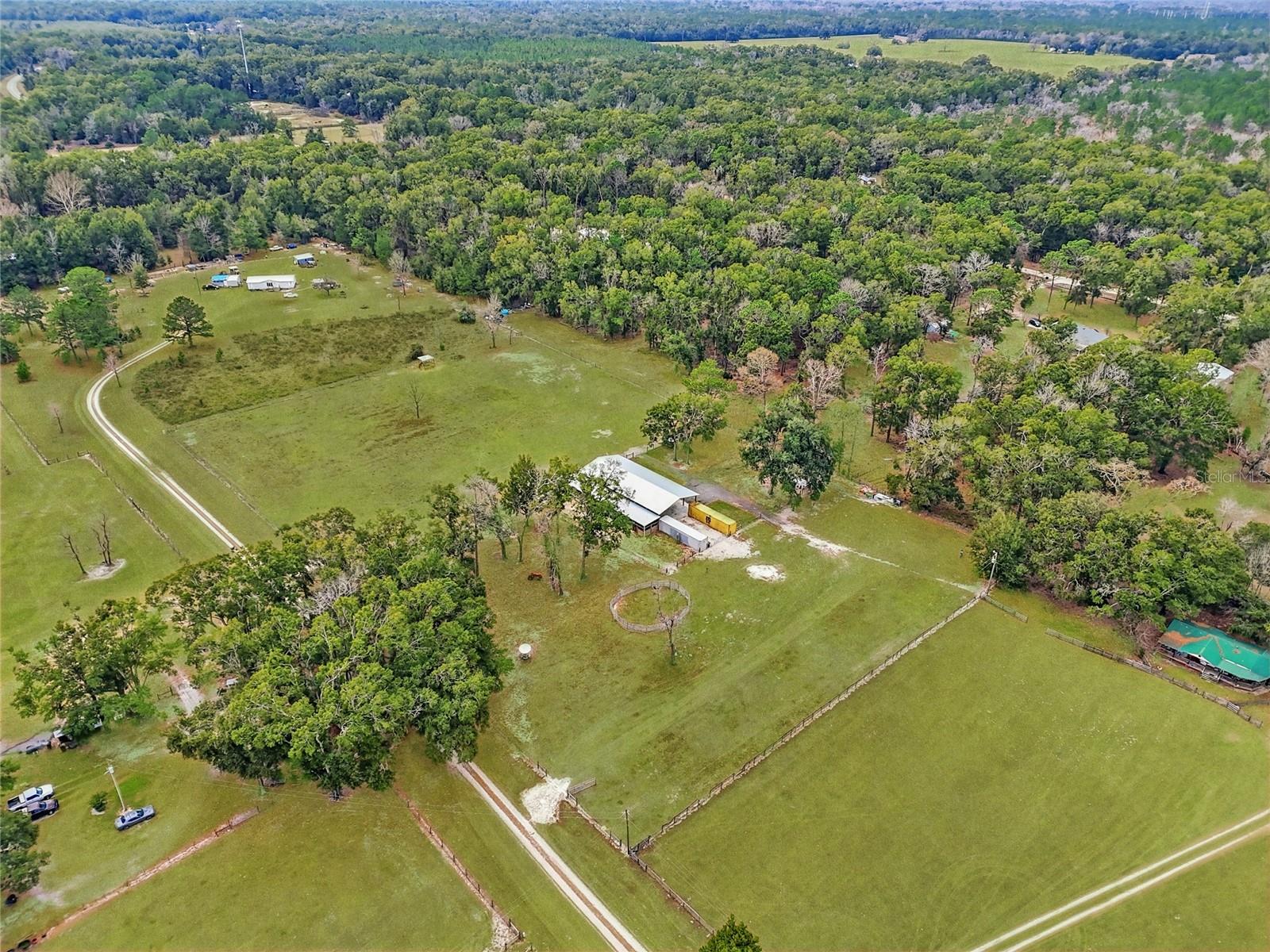 ICHETUCKNEE MEADOWS - Land