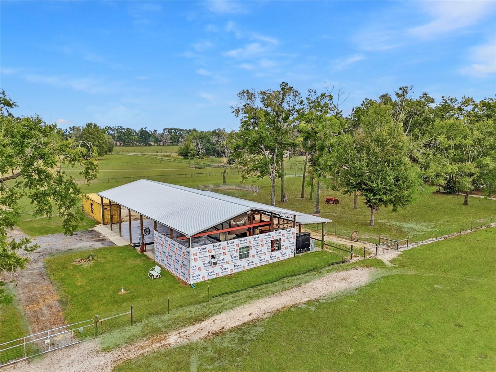 ICHETUCKNEE MEADOWS - Land