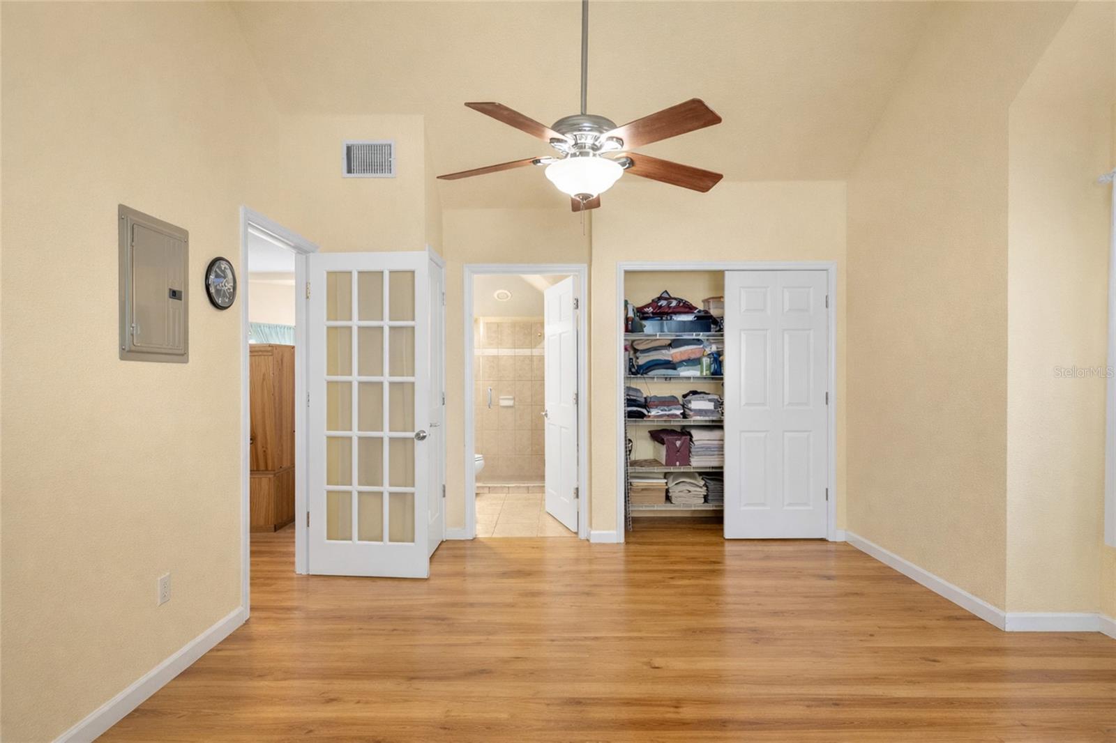 EDGEWOOD RANCHES - Residential