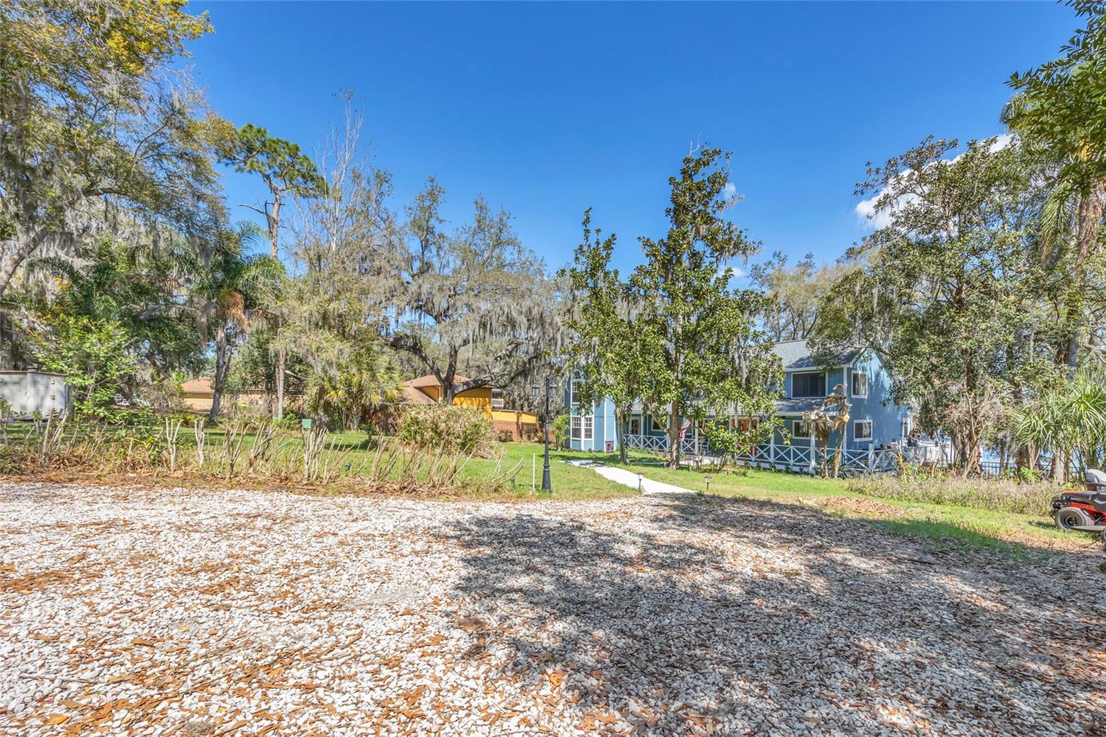 EDGEWOOD RANCHES - Residential