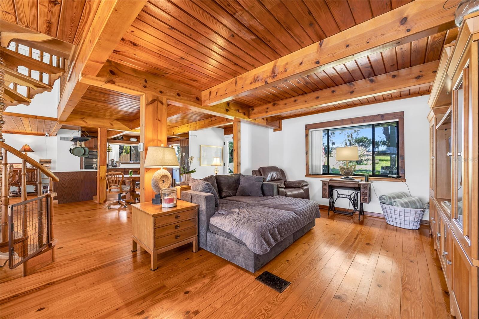 EDGEWOOD RANCHES - Residential