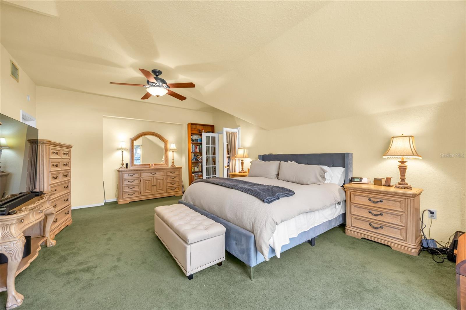 EDGEWOOD RANCHES - Residential