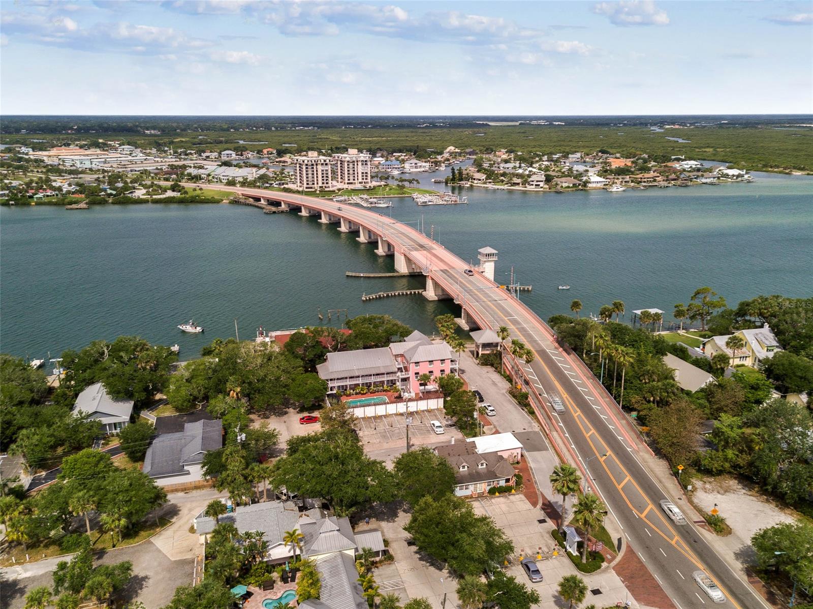 Finnegans New Smyrna - Residential