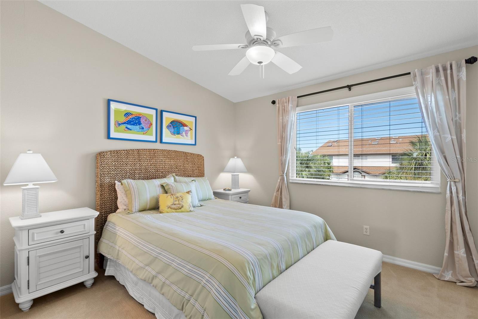 PALMS OF TIERRA - Residential