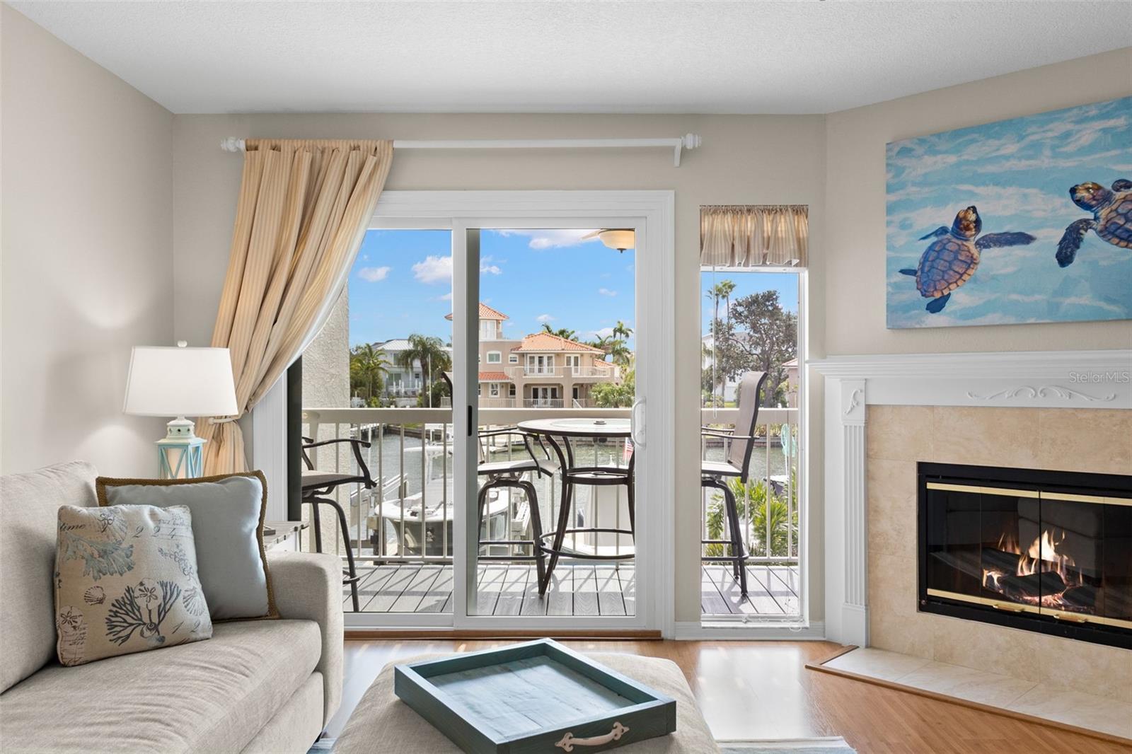 PALMS OF TIERRA - Residential