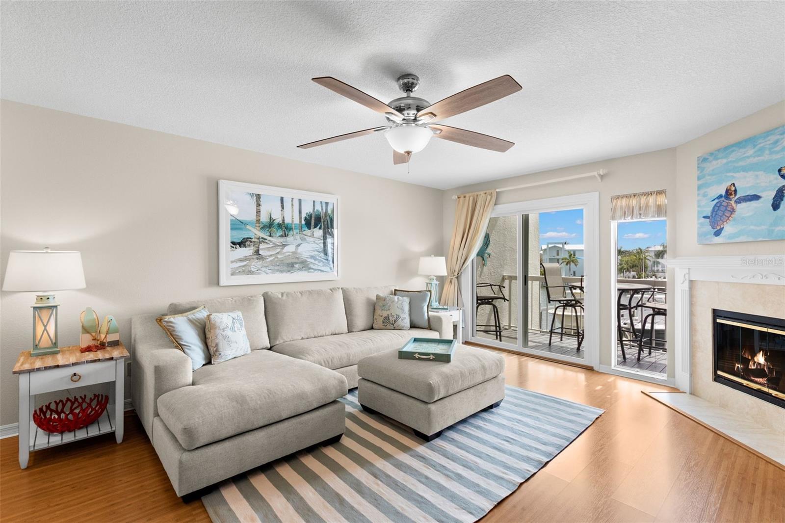 PALMS OF TIERRA - Residential