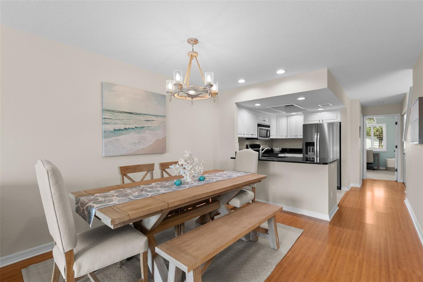 PALMS OF TIERRA - Residential