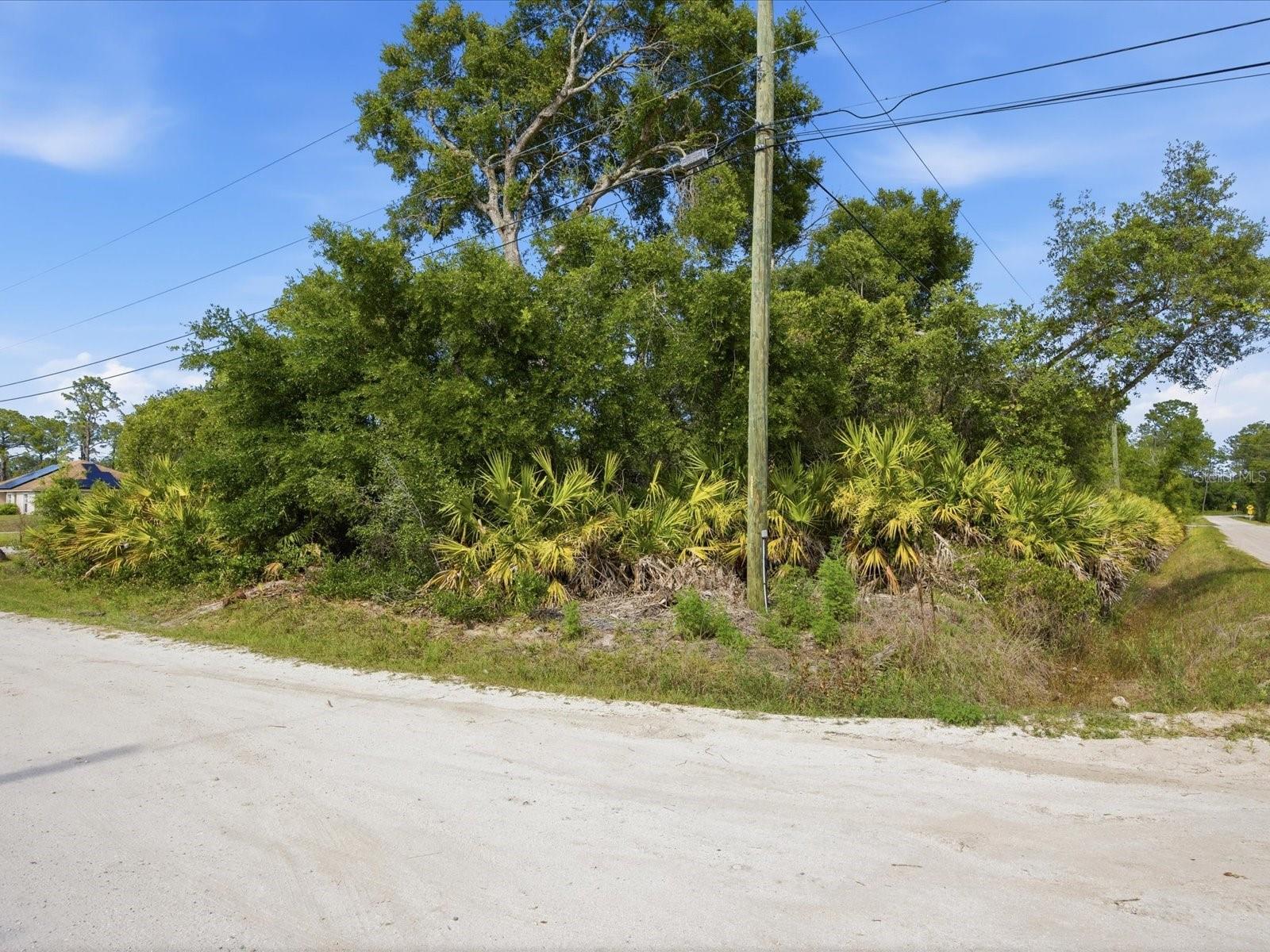 DAYTONA PARK ESTATES SEC D - Land