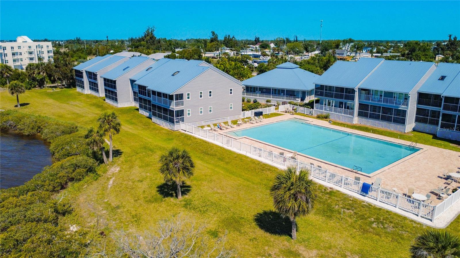 HARBOUR VILLAGE PH 01 - Residential