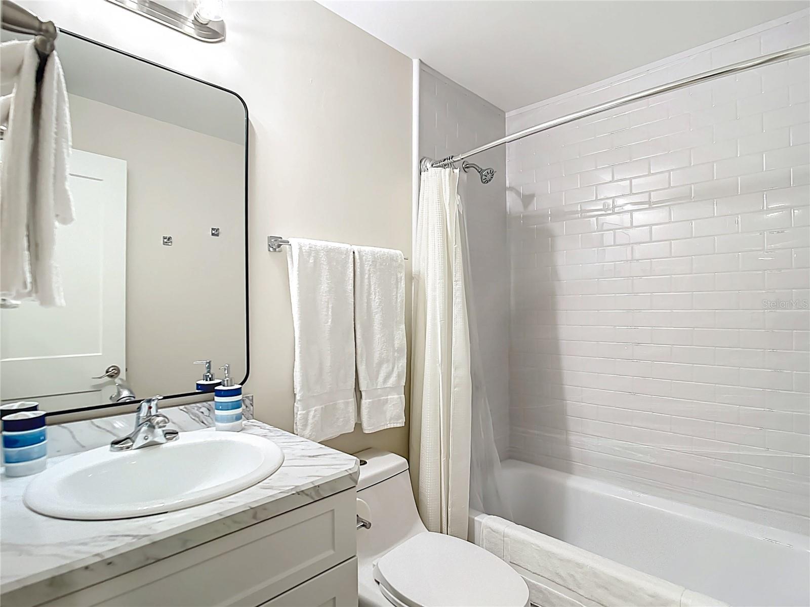 HARBOUR VILLAGE PH 01 - Residential