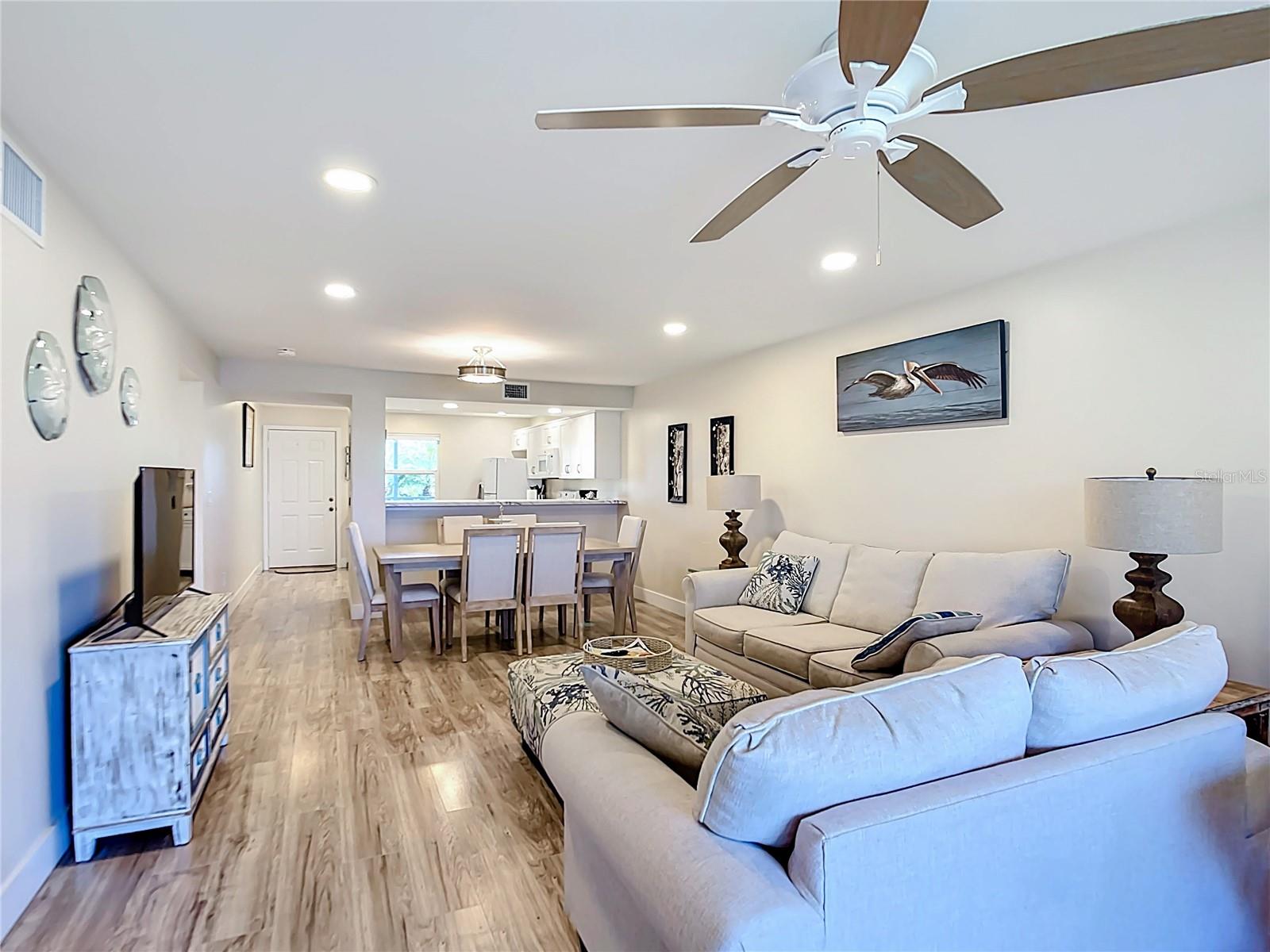 4410 WARREN AVENUE 101